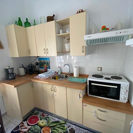Kleopatra Sweet Home Sými Luaran gambar